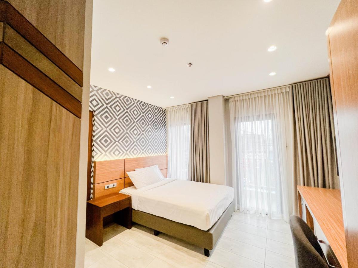 The Manaoag Hotel Экстерьер фото